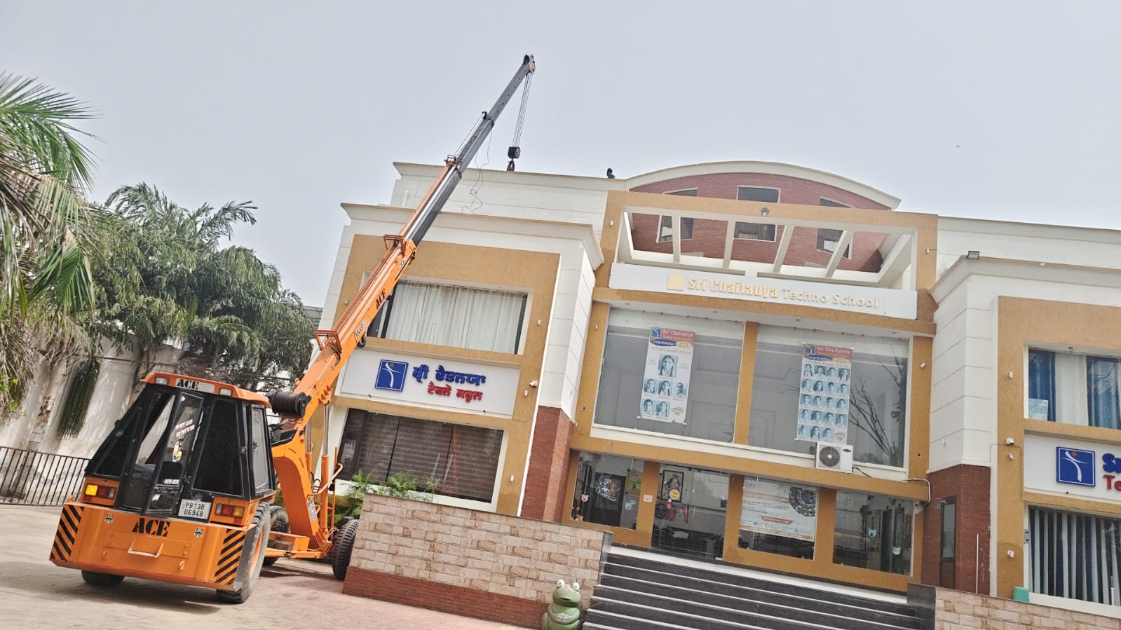 24 Hours Accident Vehicle Towing